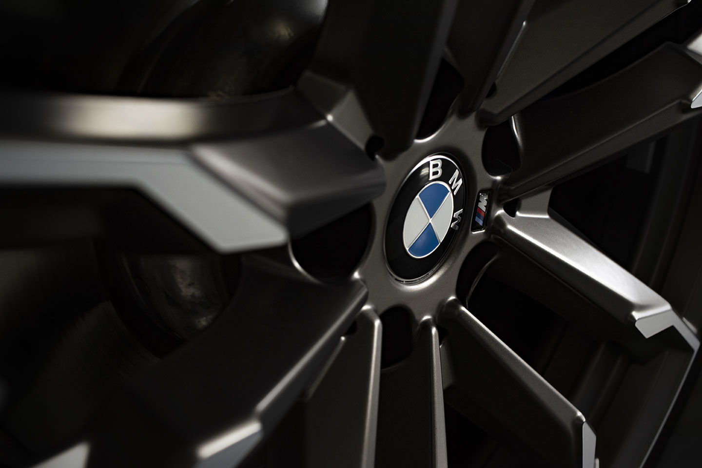 BMW M6 macroscopic photograph