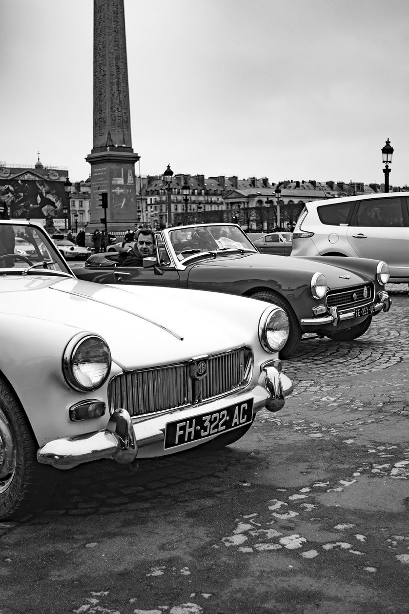 21st Crossing of Paris in Vintage Vehicles, old cars and bikes, January 31, 2021, France, (Nos Dren).