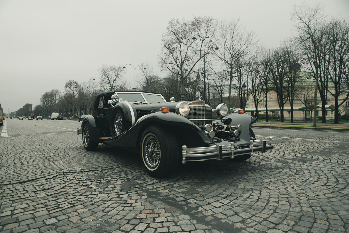 21st Crossing of Paris in Vintage Vehicles, old cars and bikes, January 31, 2021, France, (Nos Dren).