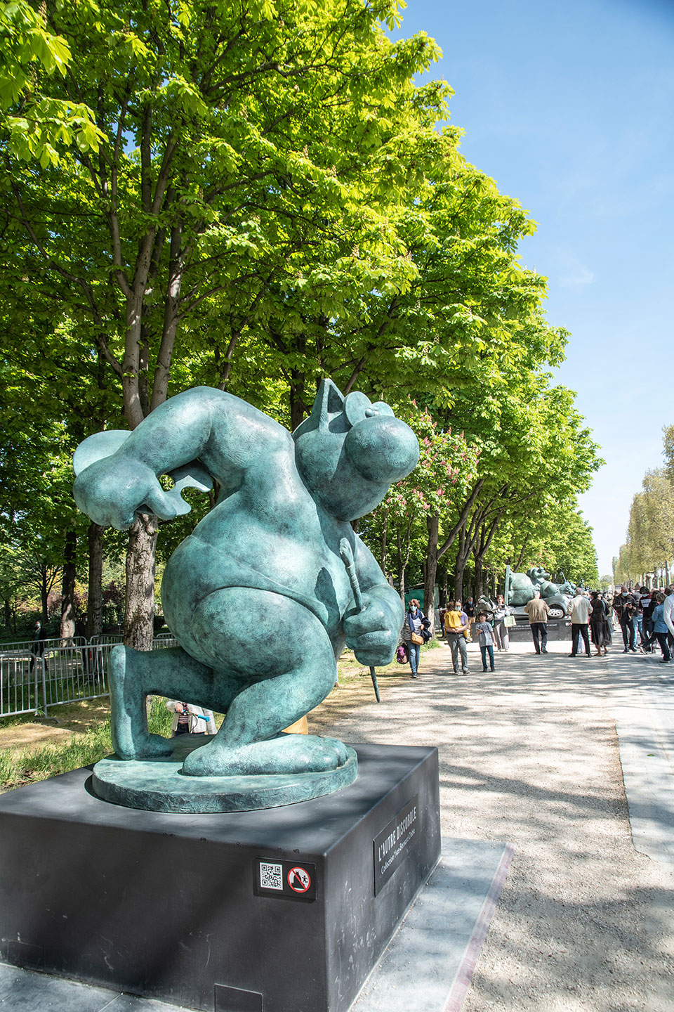 Le Chat de Geluck, Avenue des Champs Elysées, Paris, France, March 2021, (Nos Dren).