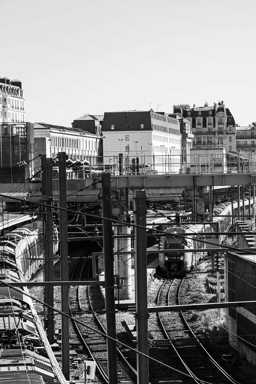 Gare de l'Est Barbes, Paris, France, 2021 (Nos Dren).