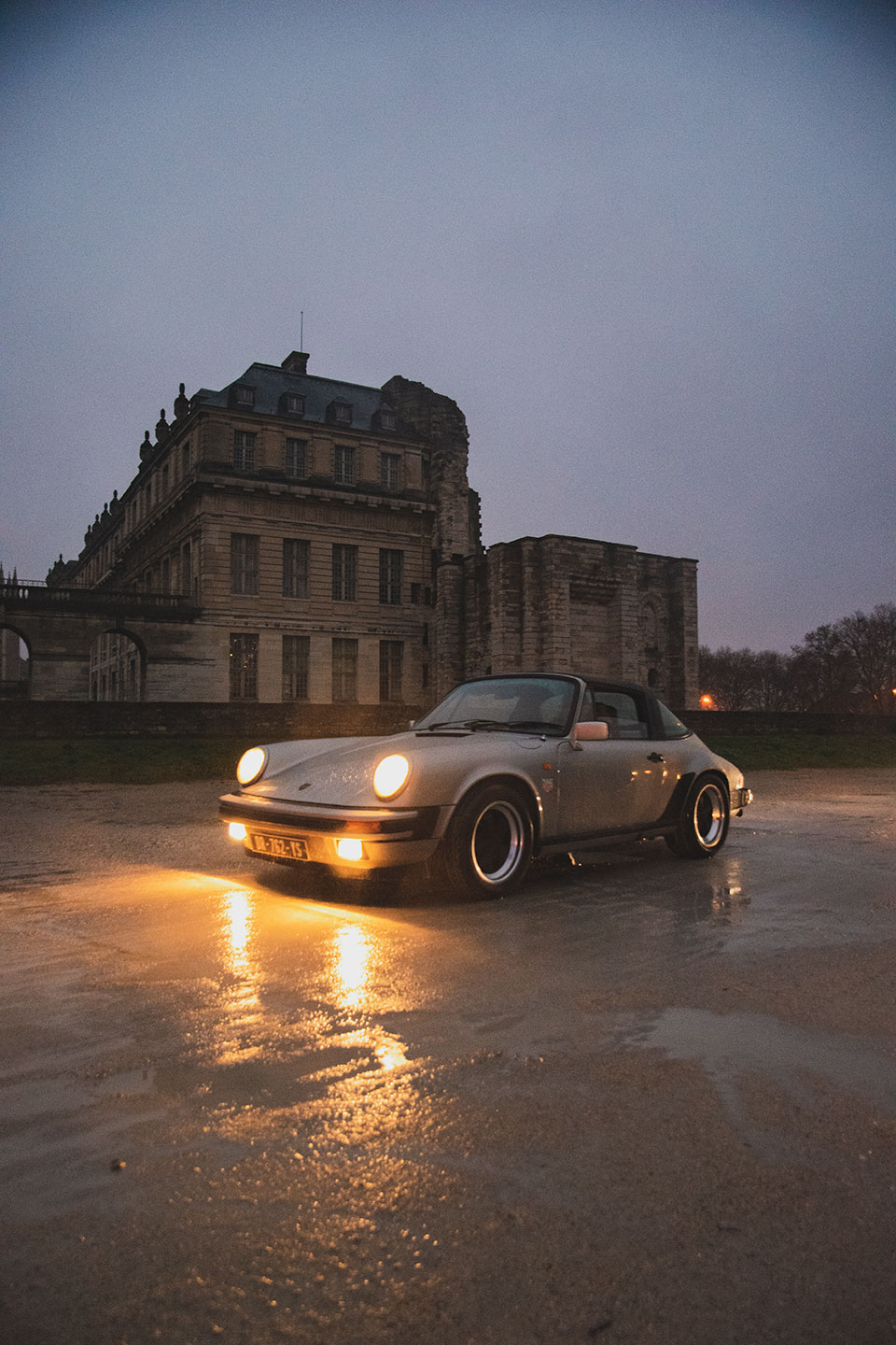 21st Crossing of Paris in Vintage Vehicles, old cars and bikes, January 31, 2021, France, (Nos Dren).