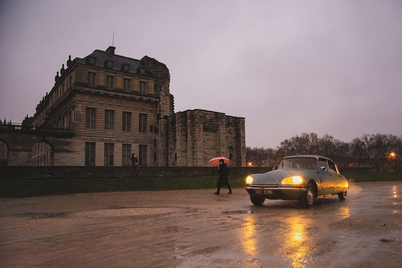 21st Crossing of Paris in Vintage Vehicles, old cars and bikes, January 31, 2021, France, (Nos Dren).