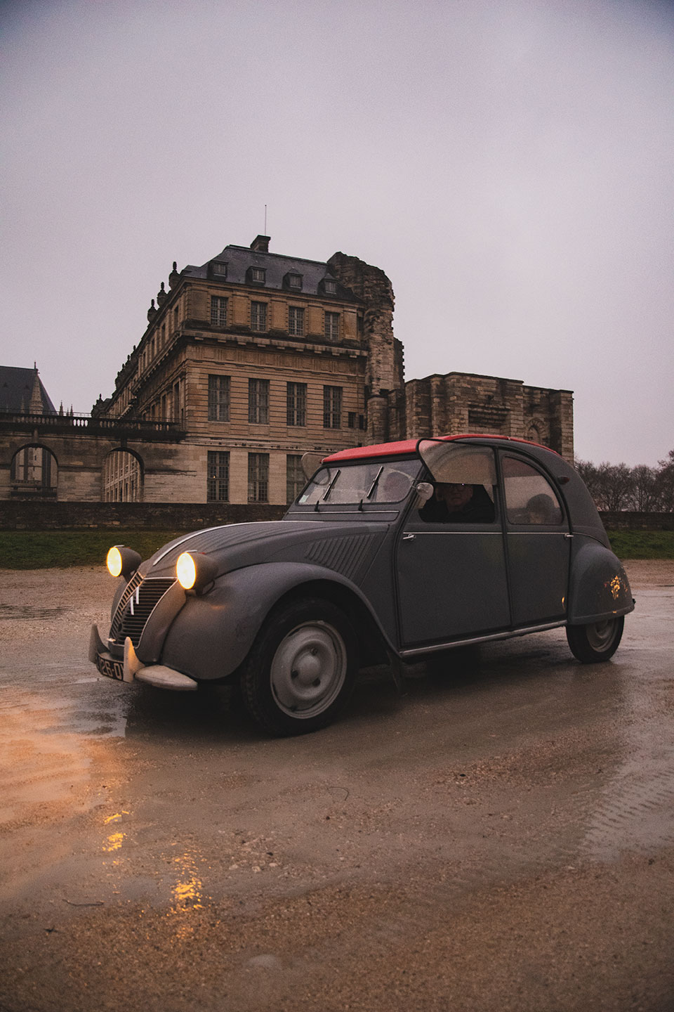 21st Crossing of Paris in Vintage Vehicles, old cars and bikes, January 31, 2021, France, (Nos Dren).