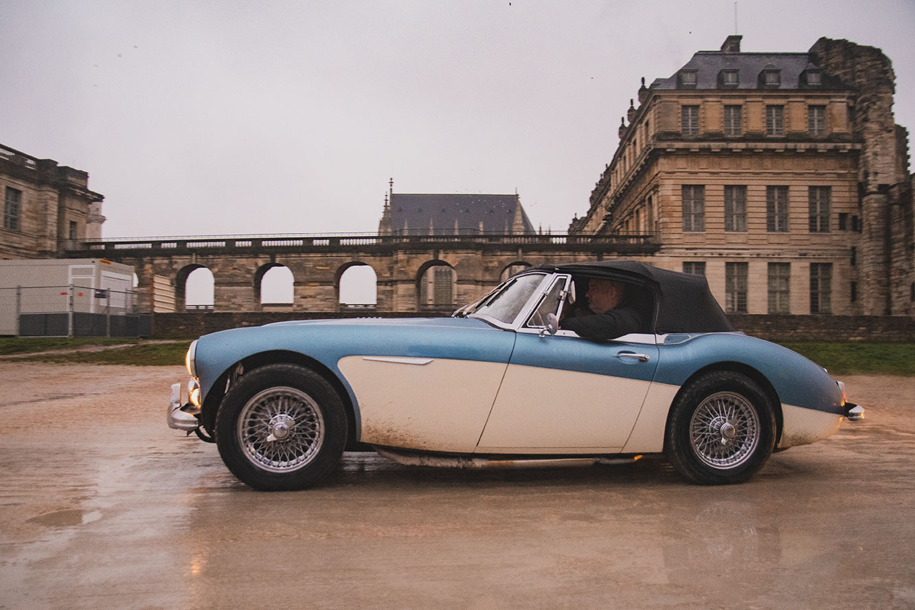 21st Crossing of Paris in Vintage Vehicles, old cars and bikes, January 31, 2021, France, (Nos Dren).