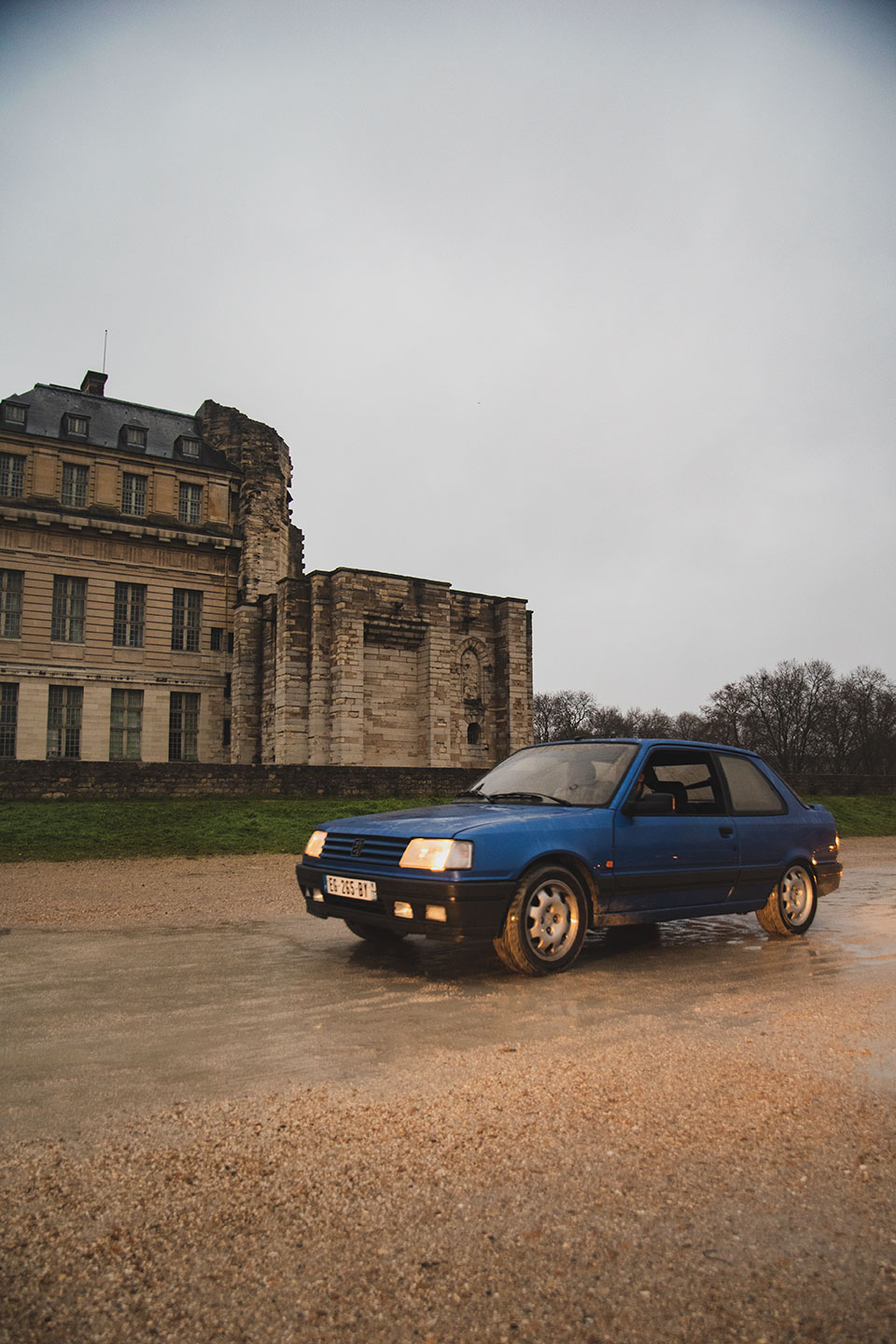 21st Crossing of Paris in Vintage Vehicles, old cars and bikes, January 31, 2021, France, (Nos Dren).