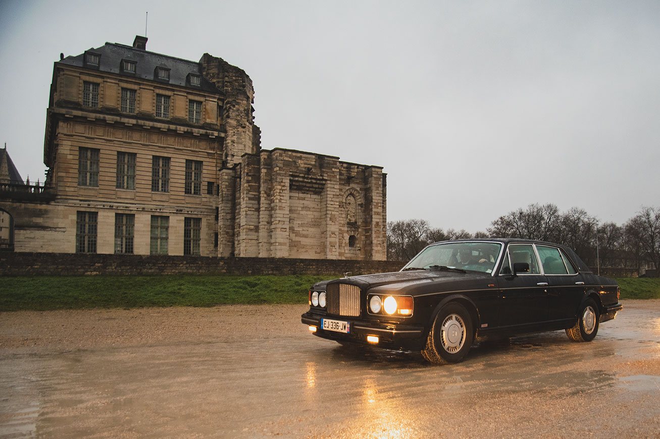 21st Crossing of Paris in Vintage Vehicles, old cars and bikes, January 31, 2021, France, (Nos Dren).