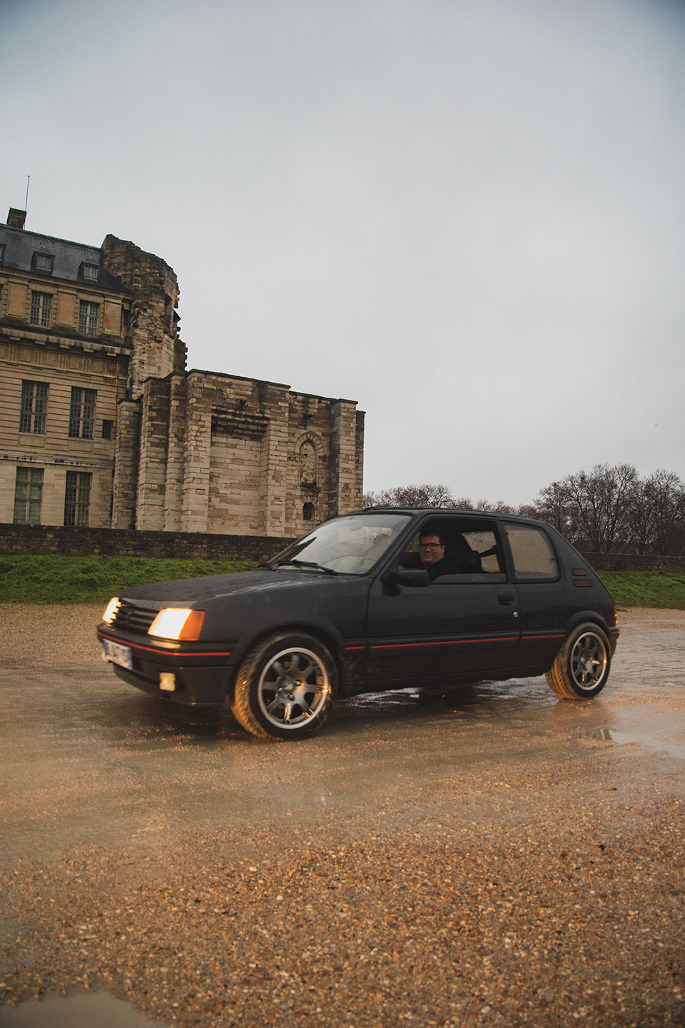 21st Crossing of Paris in Vintage Vehicles, old cars and bikes, January 31, 2021, France, (Nos Dren).