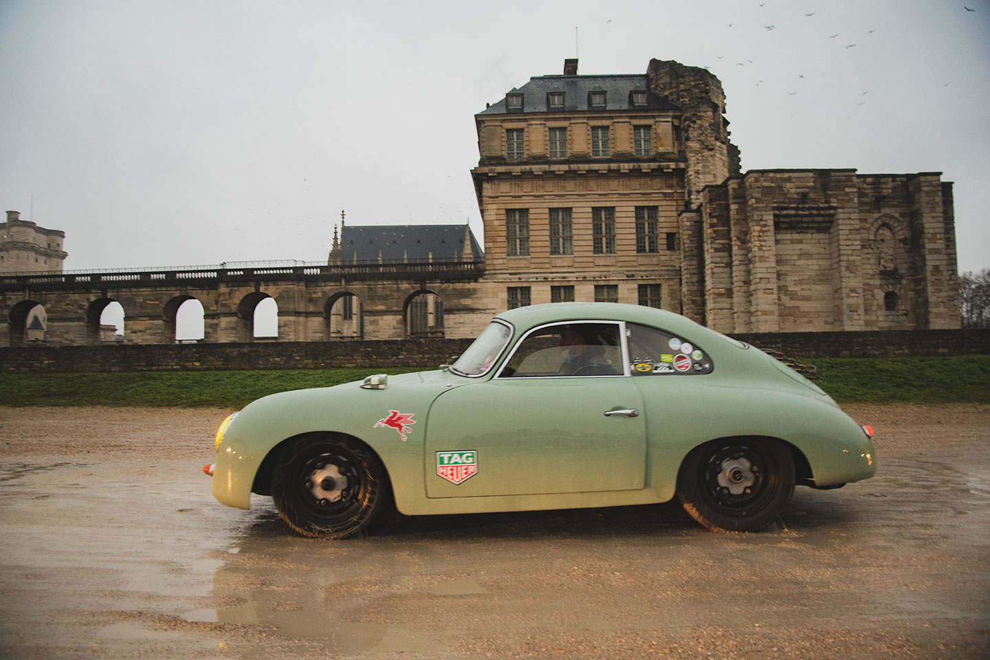 21st Crossing of Paris in Vintage Vehicles, old cars and bikes, January 31, 2021, France, (Nos Dren).