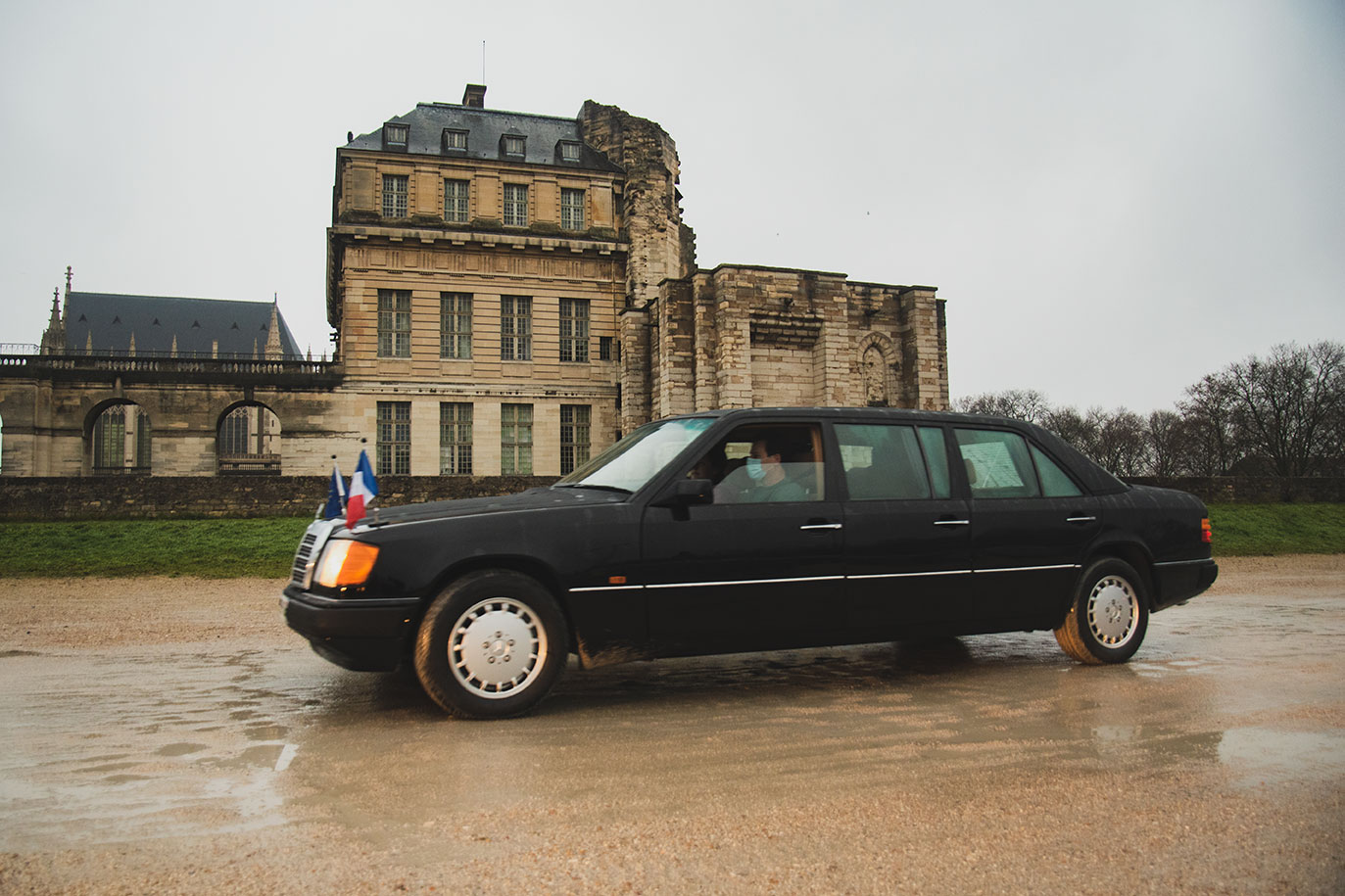 21st Crossing of Paris in Vintage Vehicles, old cars and bikes, January 31, 2021, France, (Nos Dren).