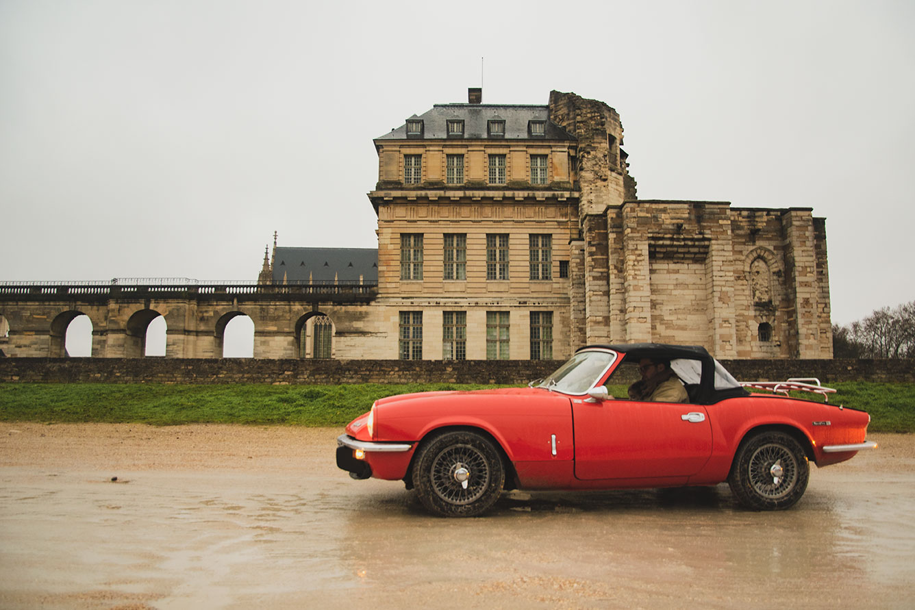 21st Crossing of Paris in Vintage Vehicles, old cars and bikes, January 31, 2021, France, (Nos Dren).