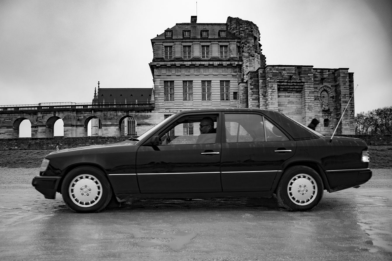 21st Crossing of Paris in Vintage Vehicles, old cars and bikes, January 31, 2021, France, (Nos Dren).
