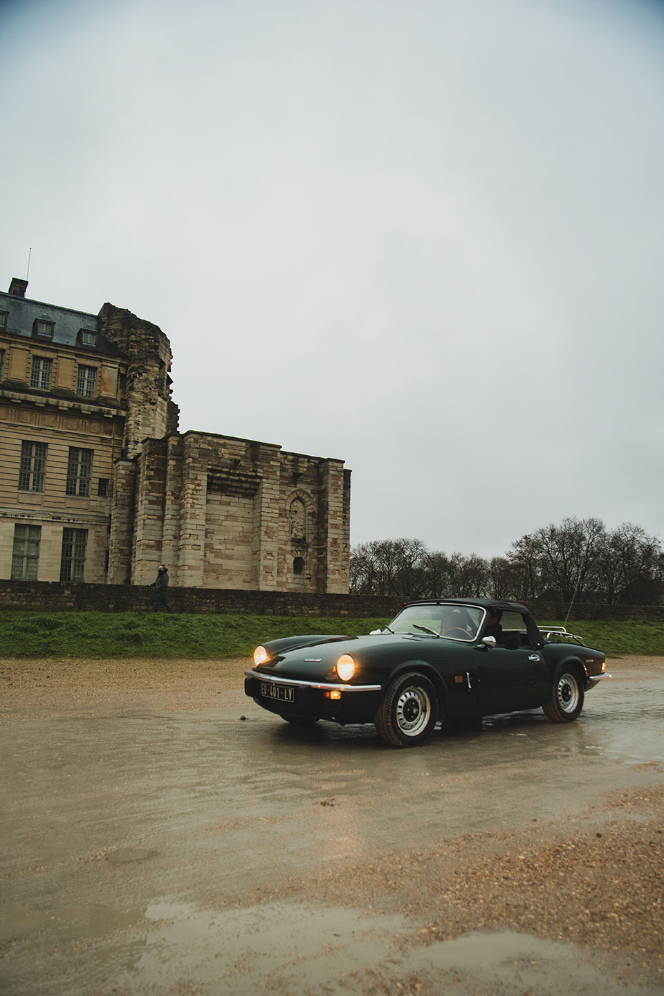 21st Crossing of Paris in Vintage Vehicles, old cars and bikes, January 31, 2021, France, (Nos Dren).