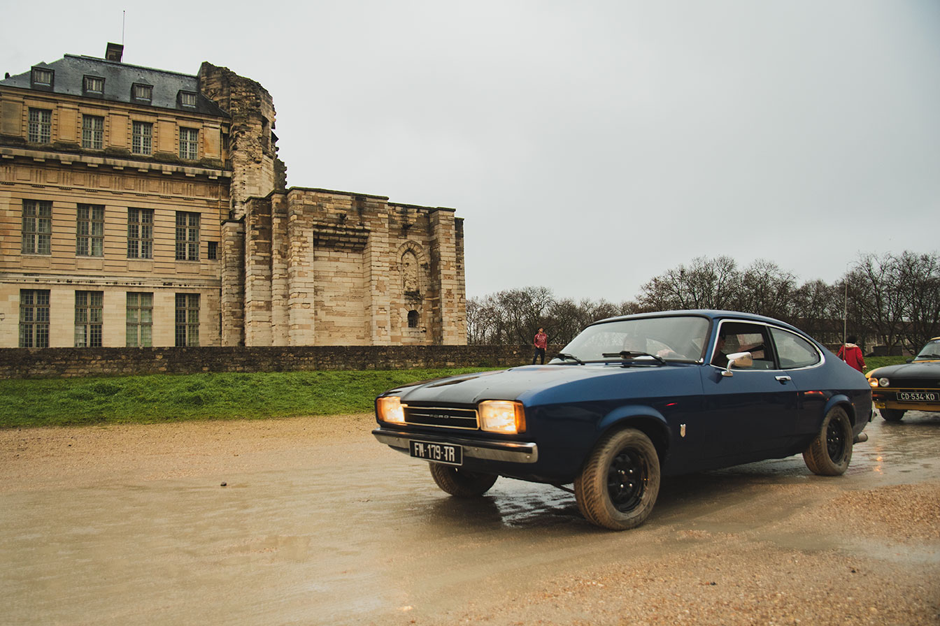 21st Crossing of Paris in Vintage Vehicles, old cars and bikes, January 31, 2021, France, (Nos Dren).