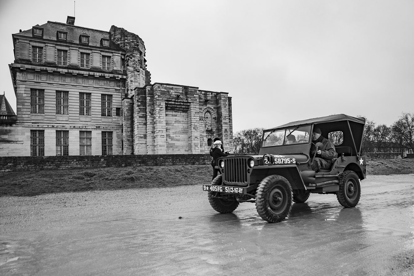 21st Crossing of Paris in Vintage Vehicles, old cars and bikes, January 31, 2021, France, (Nos Dren).