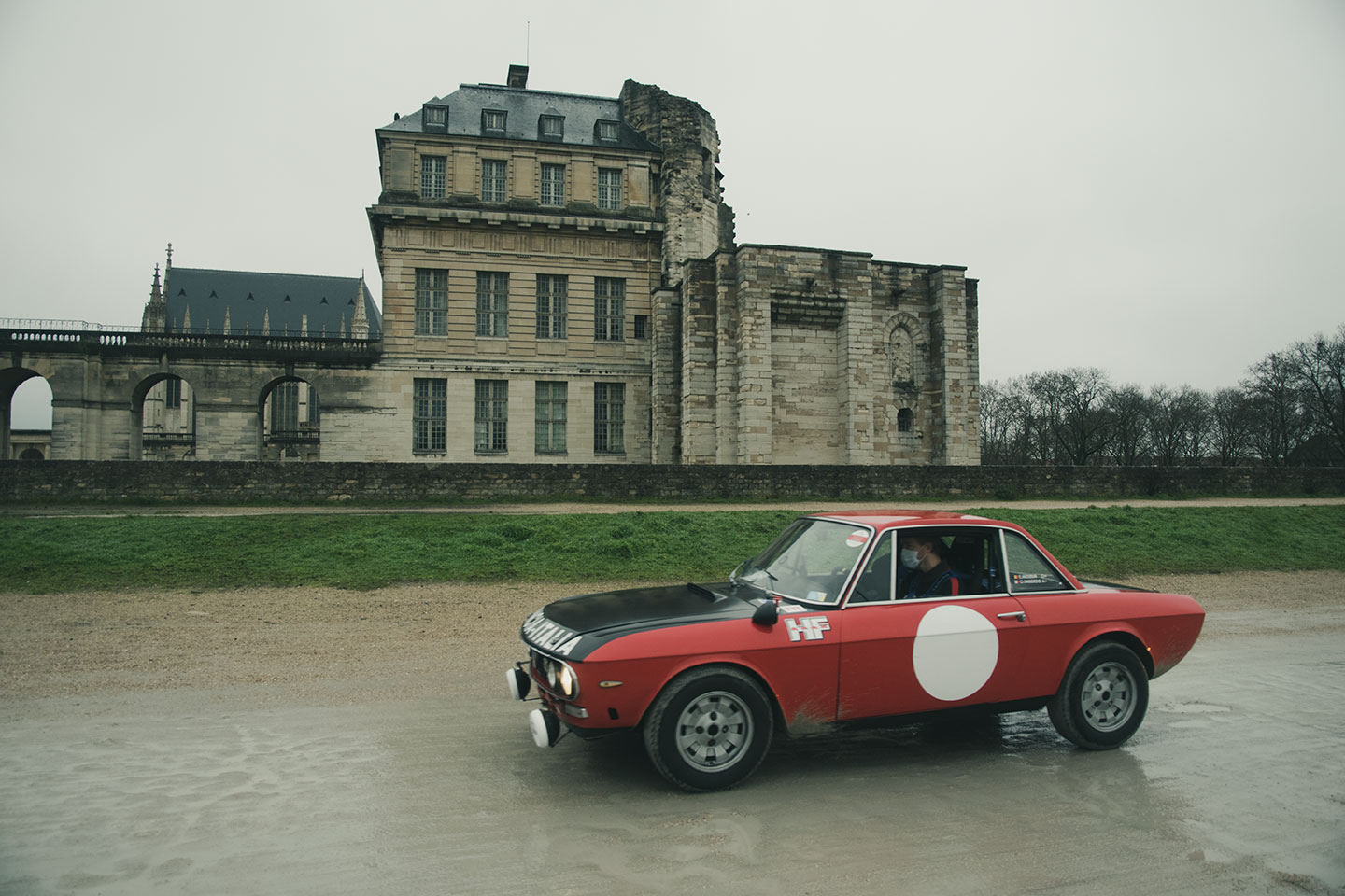 21st Crossing of Paris in Vintage Vehicles, old cars and bikes, January 31, 2021, France, (Nos Dren).