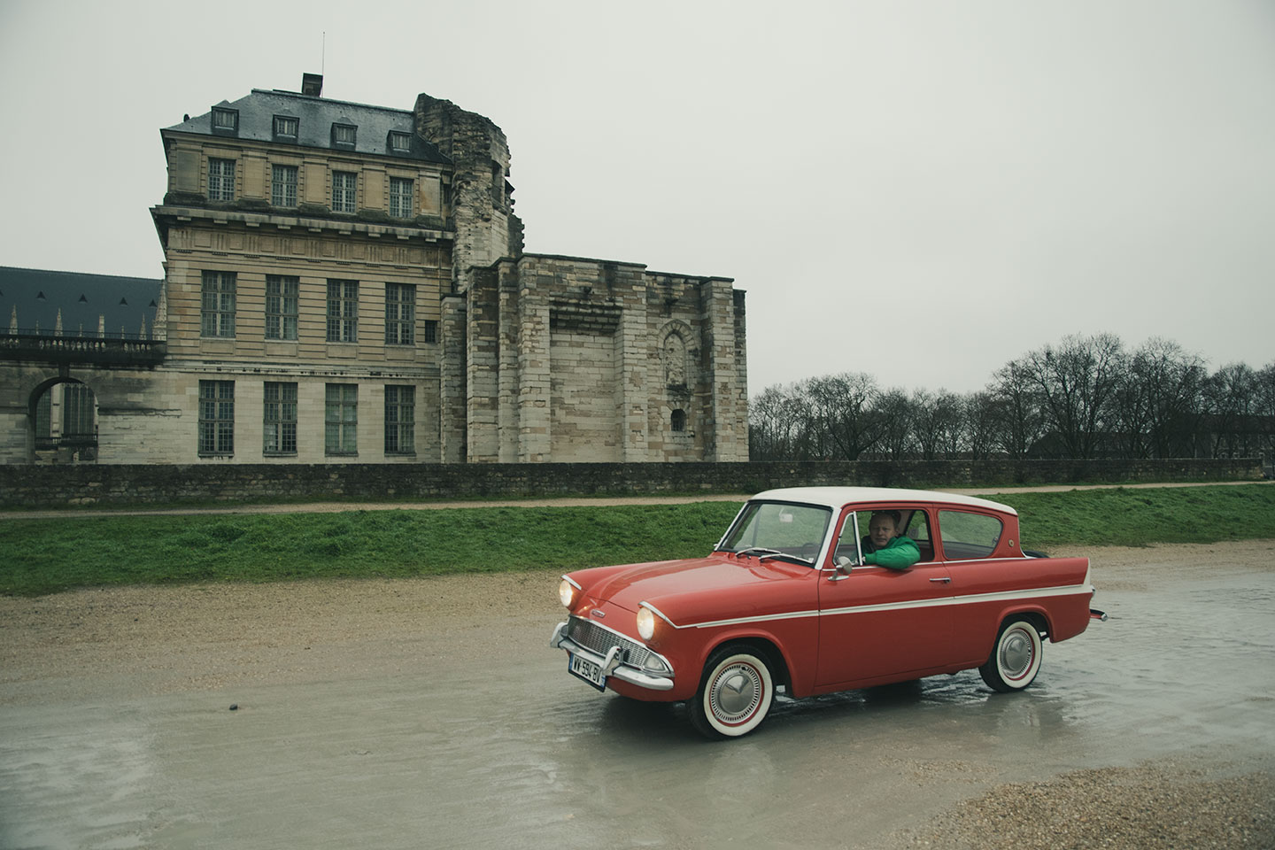 21st Crossing of Paris in Vintage Vehicles, old cars and bikes, January 31, 2021, France, (Nos Dren).