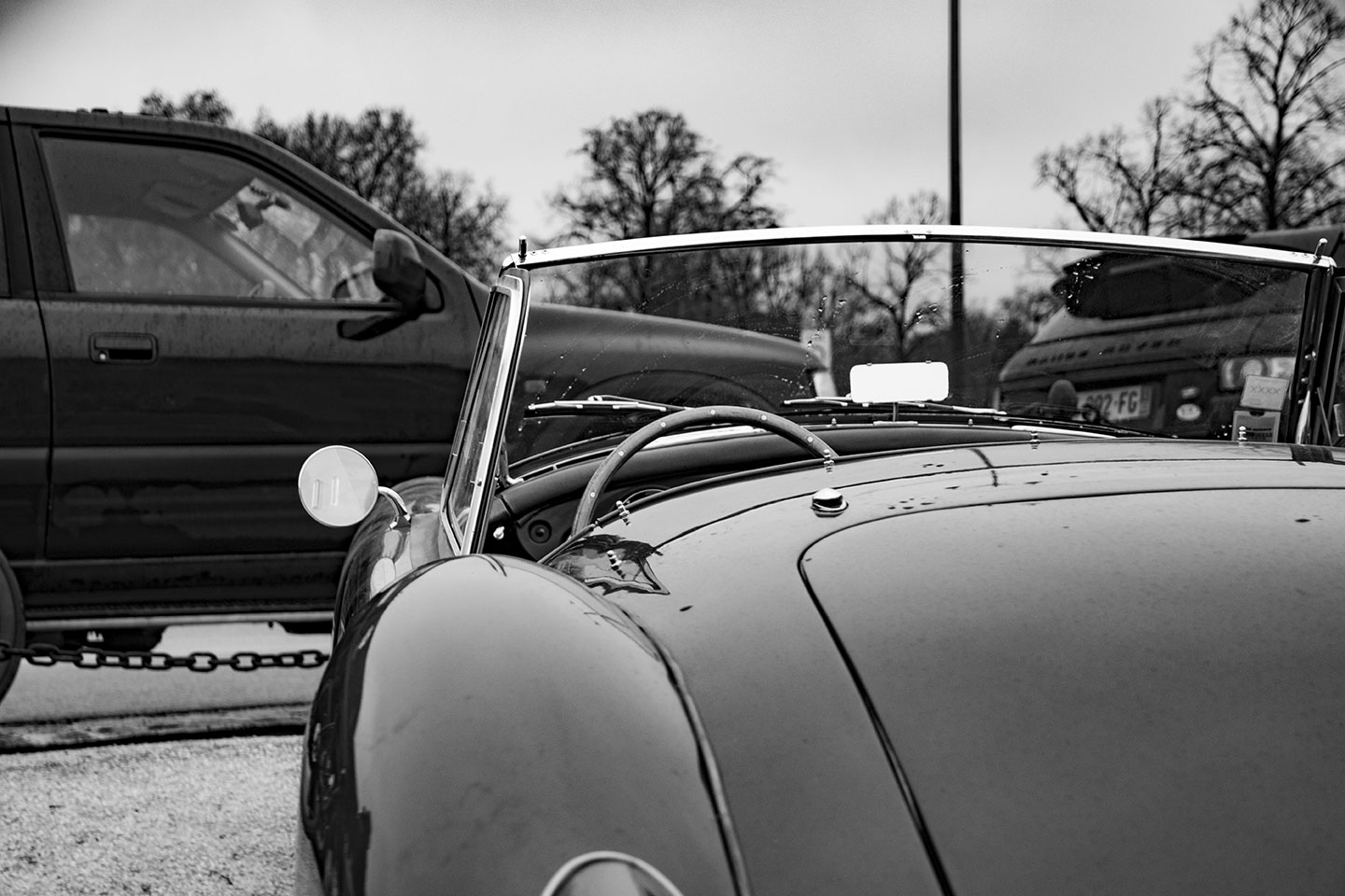 21st Crossing of Paris in Vintage Vehicles, old cars and bikes, January 31, 2021, France, (Nos Dren).