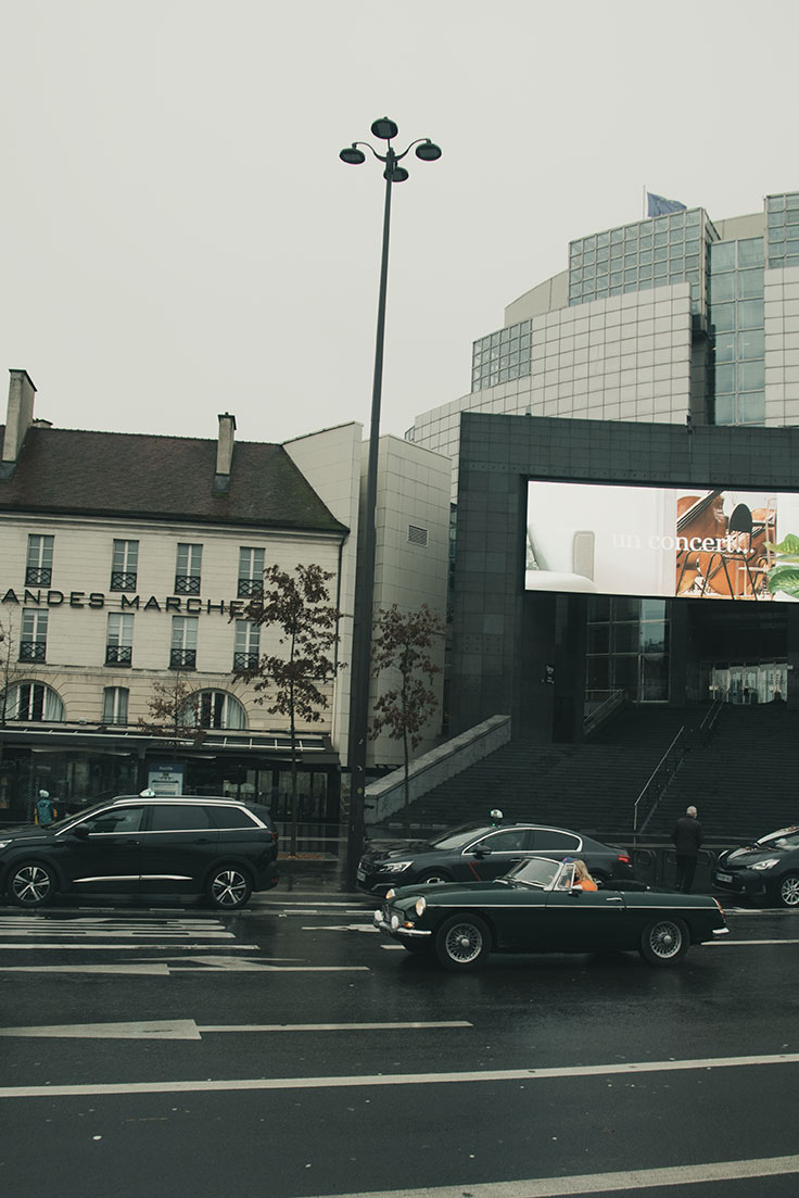 21st Crossing of Paris in Vintage Vehicles, old cars and bikes, January 31, 2021, France, (Nos Dren).