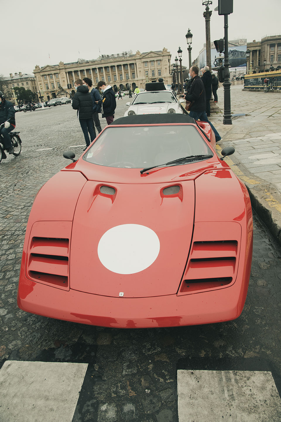 21st Crossing of Paris in Vintage Vehicles, old cars and bikes, January 31, 2021, France, (Nos Dren).