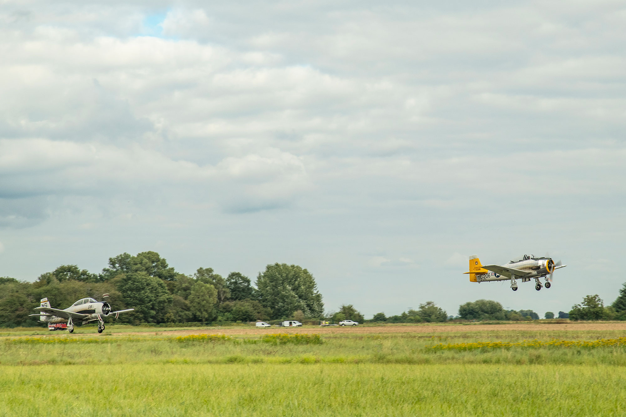 North American T-28A Fennec and T-28C Trojan, Air Legend 2021, Nos Dren