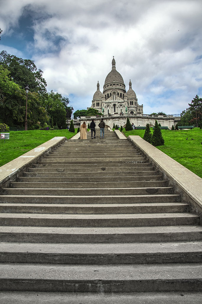 Basilique du Sacré Coeur de Paris Montmartre, France, Nos Dren